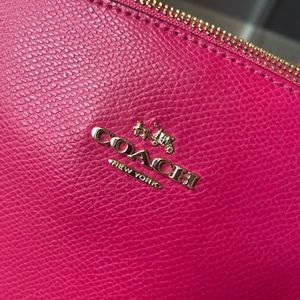 COACH Christie Carryall Leather Handbag - GORGEOUS PINK ~ THINK SPRING 🌸
